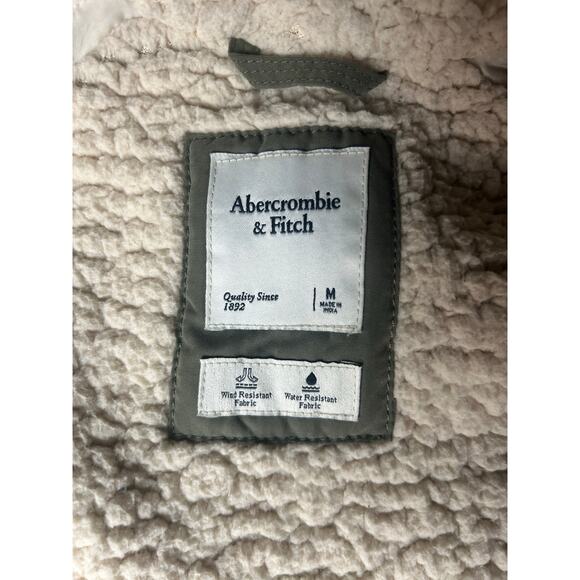 Abercrombie & Fitch sherpa lined military parka! Olive green Sz M - Picture 6 of 11